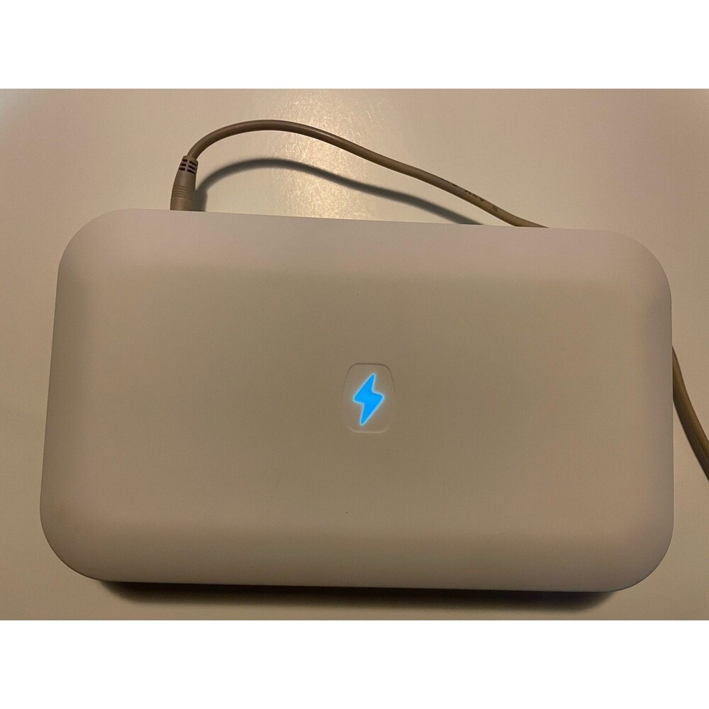 PHONESOAP 3 UV Cell Phone Sanitizer Cleaner & Dual Universal Charger White 600W